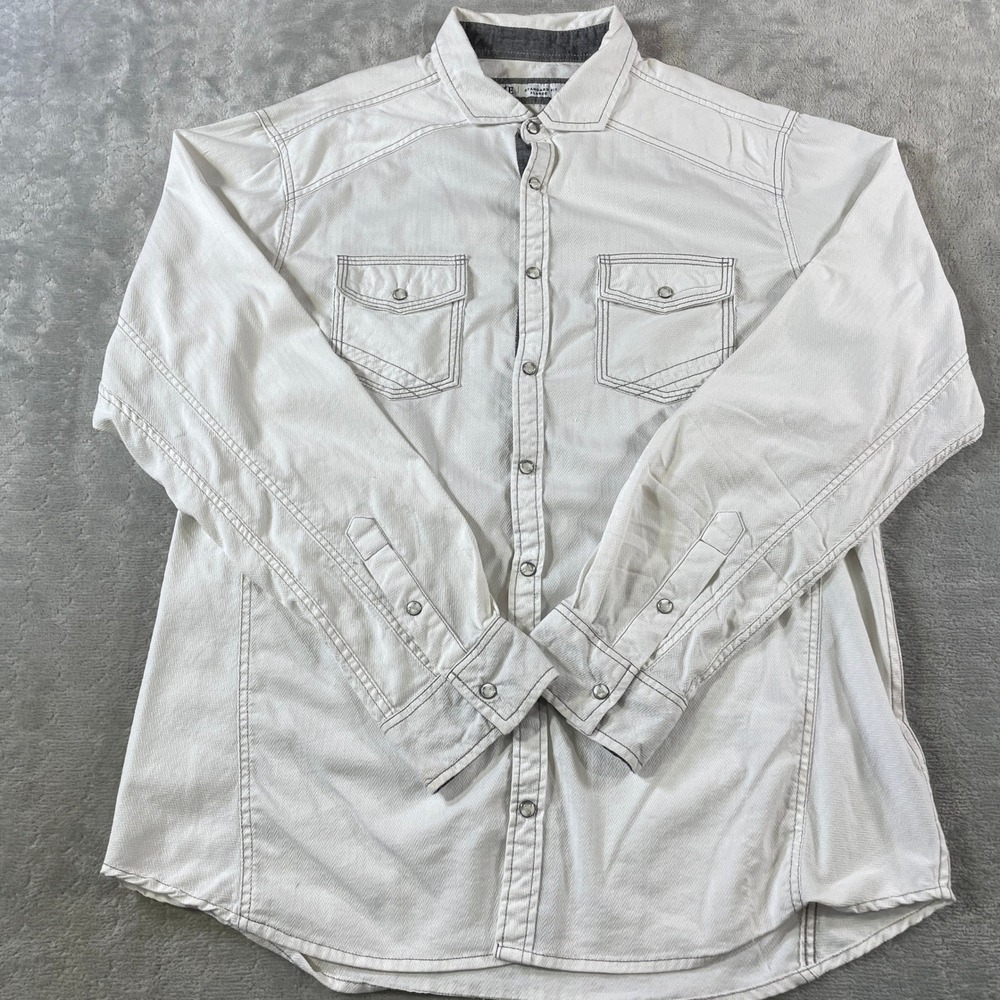 BKE Shirt Mens‎ XL White Standard Herringbone Pearl Snap Western Flap Pocket